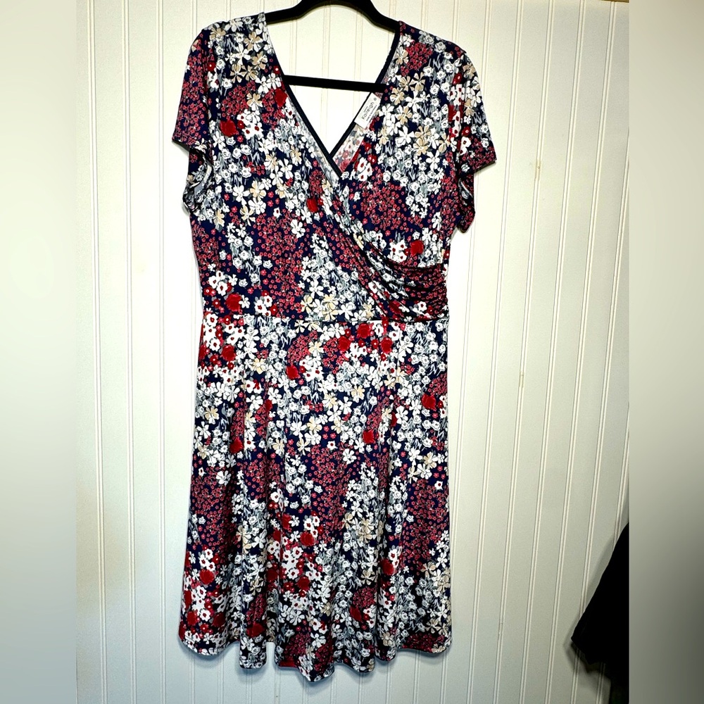 Kaileigh Floral Print Dress sz 2x NWOT